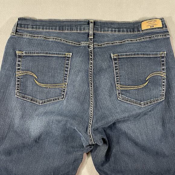 Signature by Levi Strauss & Co Curvy Boot Cut Jeans Blue Mid Rise Women's 35x34 - Picture 8 of 9